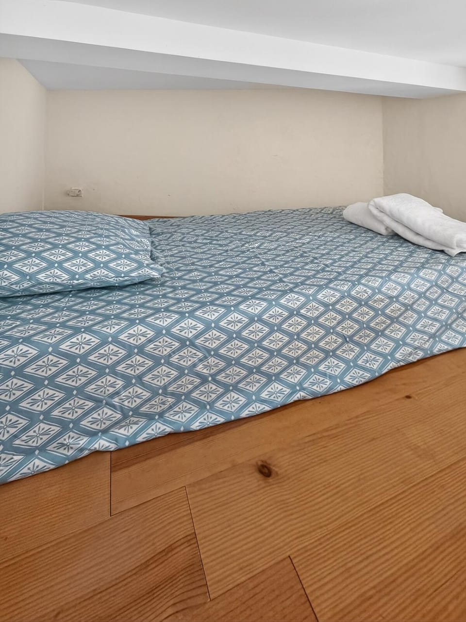 Quiet two room apartment with balcony Jean-Jaurès Apartment in Toulouse