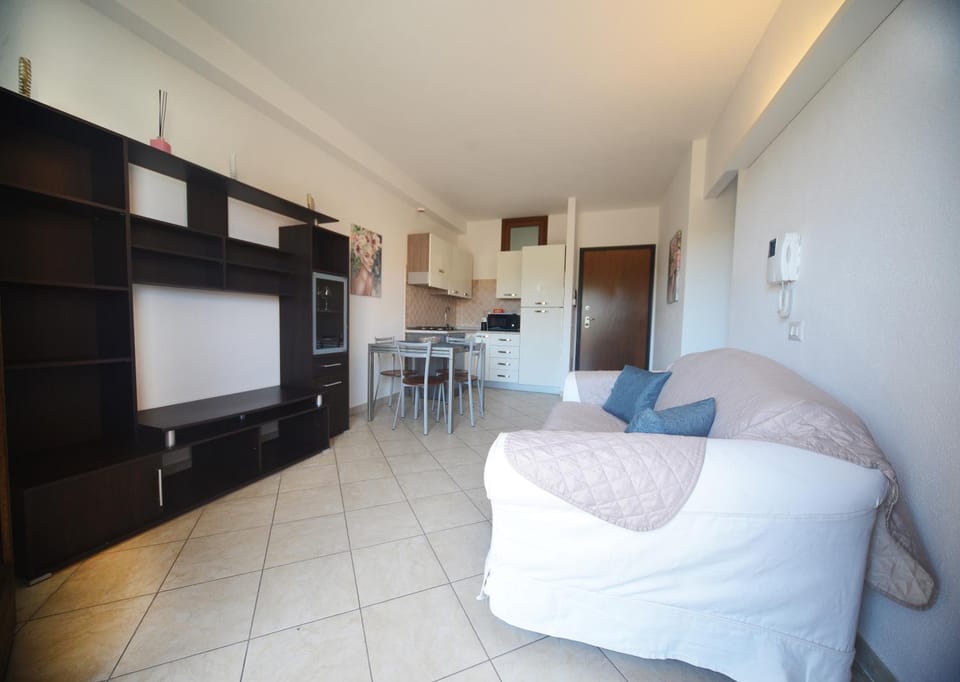 LITTLE house Apartment in Olbia