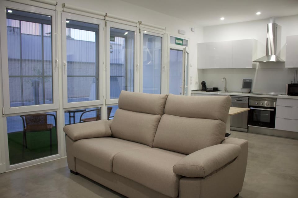 Kitchen or kitchenette, Living room, Seating area