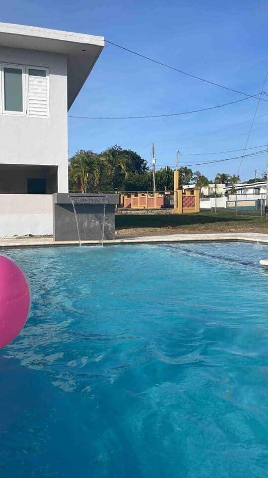 Mar Chiquita Beach Retreat with Swimming Pool-5 House in Puerto Rico