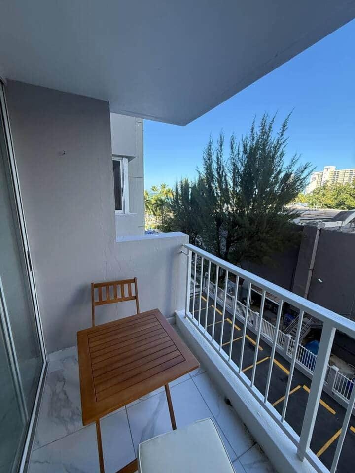 Puerto Rico Beachfront Oasis Apartment in Carolina