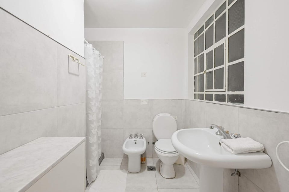 Shower, Toilet, Bathroom, bidet