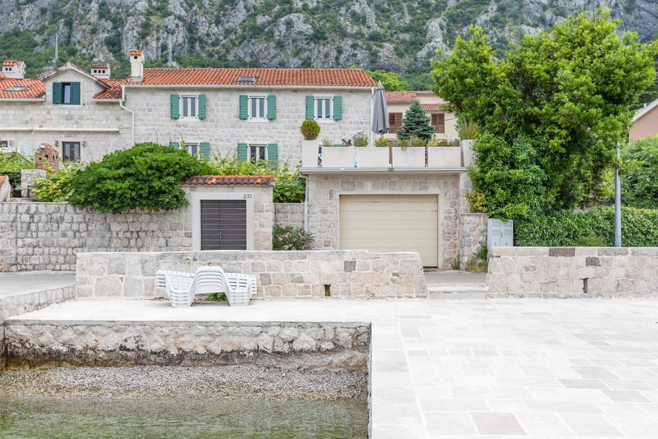 Apartments D&V Apartment in Dobrota