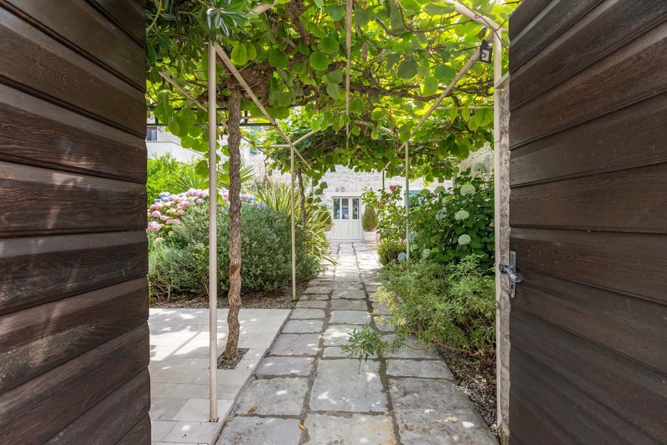 Apartments D&V Apartment in Dobrota