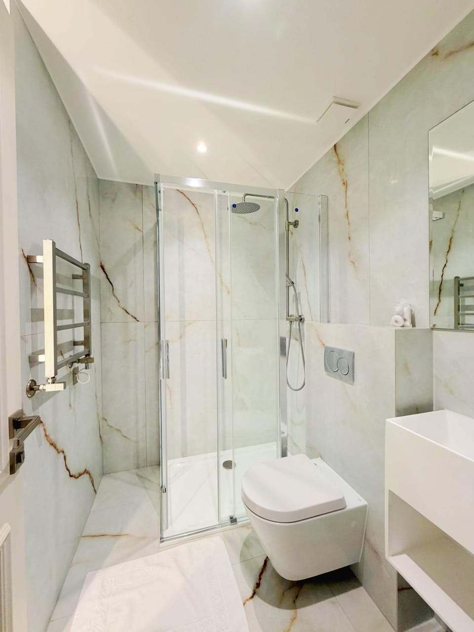 Shower, Toilet, Bathroom