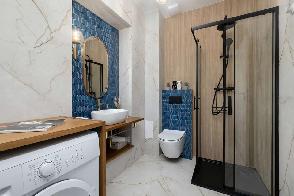 Shower, Bathroom, towels