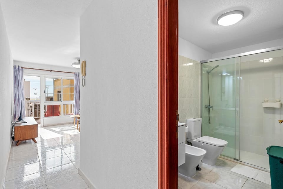 Bathroom, Living room, Photo of the whole room