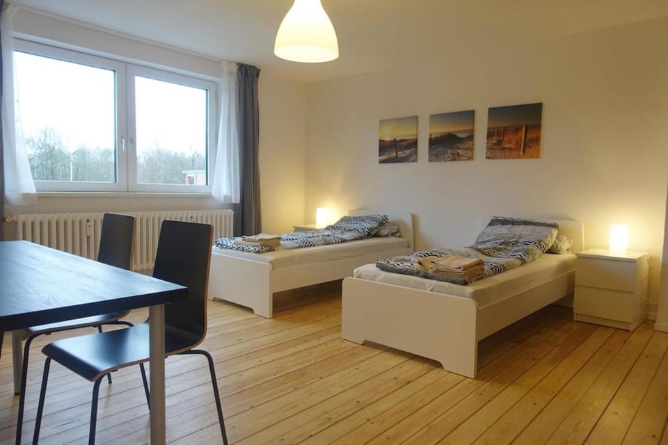 Kiel Jachmannstrasse 2OG mitte 2 Zi Wohnung Apartment in Kiel