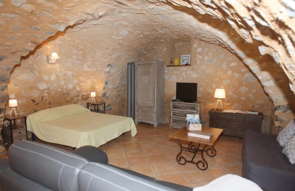 Property building, Living room