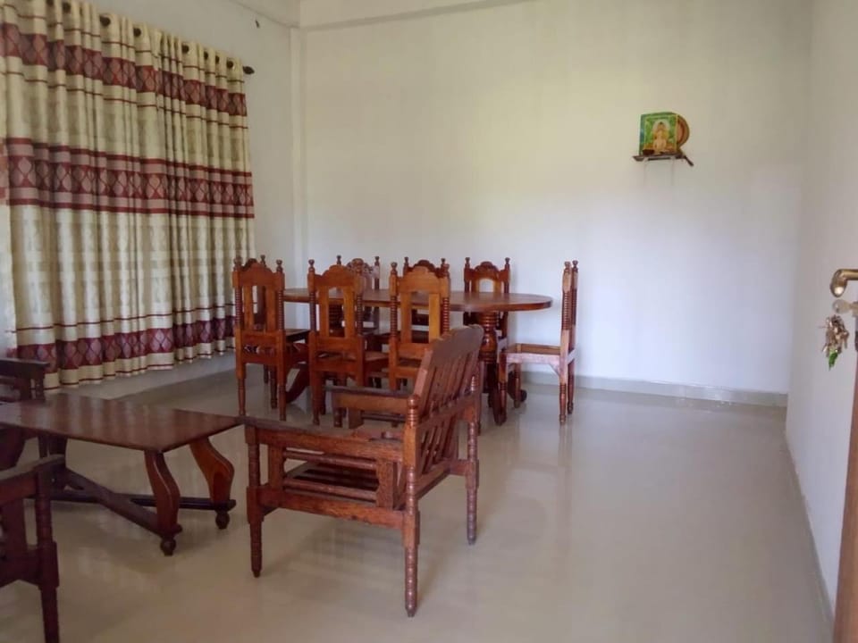 Tha Ivory villa Villa in Gangawatakorale