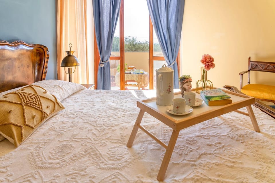 Bedroom, City view, Garden view, Landmark view, Sea view, Breakfast, air conditioner