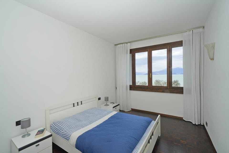 Residenza Corona 13 Apartment in Sirmione