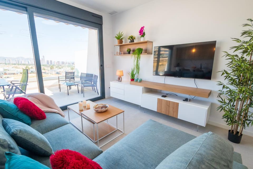 Camporosso Serpentine Apartment in Marina Baixa
