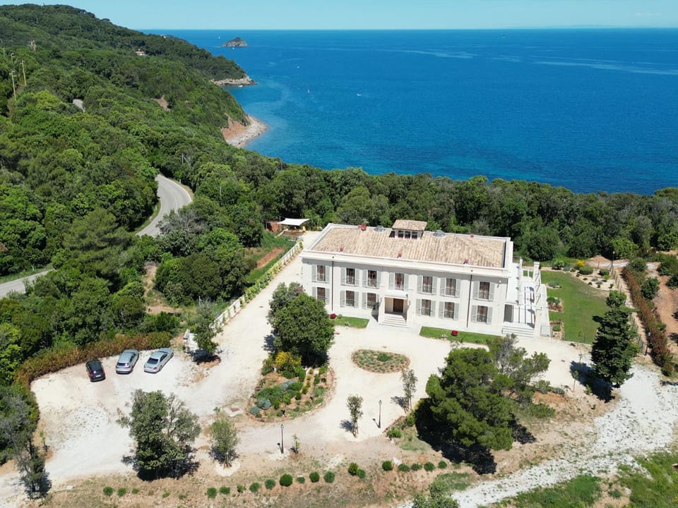 Bird's eye view, Garden