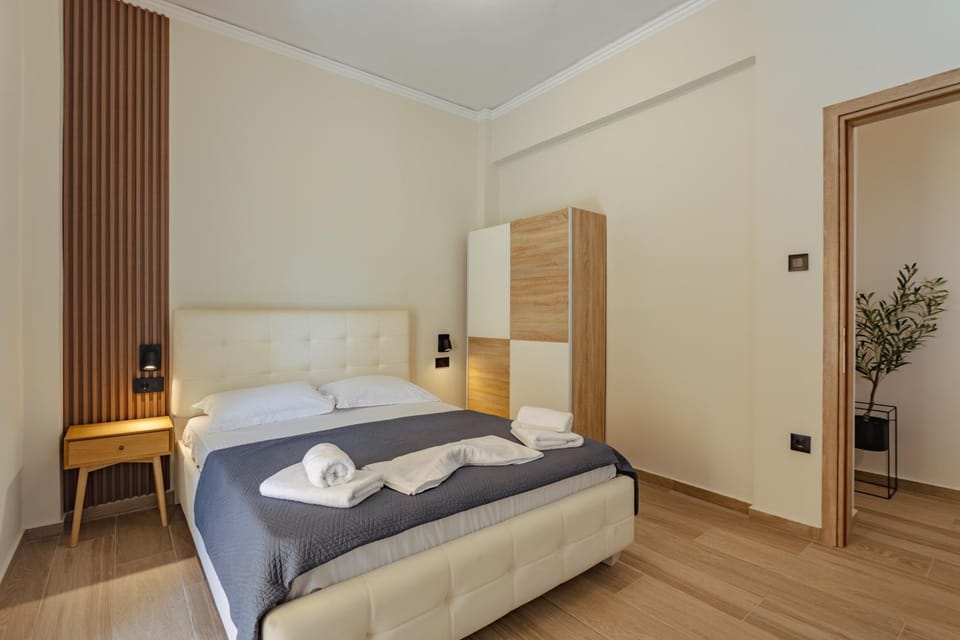 Bed, Bedroom, wardrobe