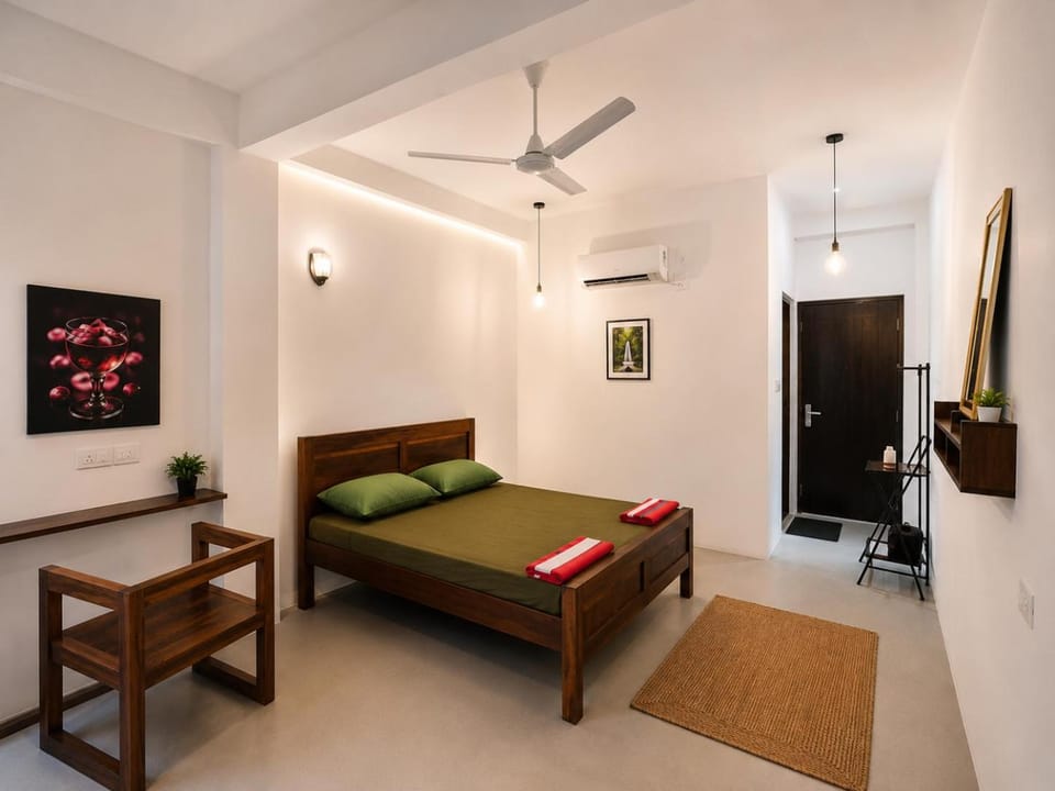 Bed, Photo of the whole room, Bedroom, air conditioner