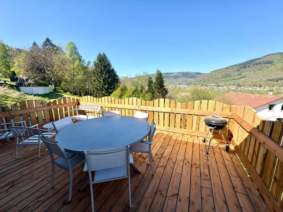 Patio, Natural landscape, View (from property/room), Balcony/Terrace, Mountain view