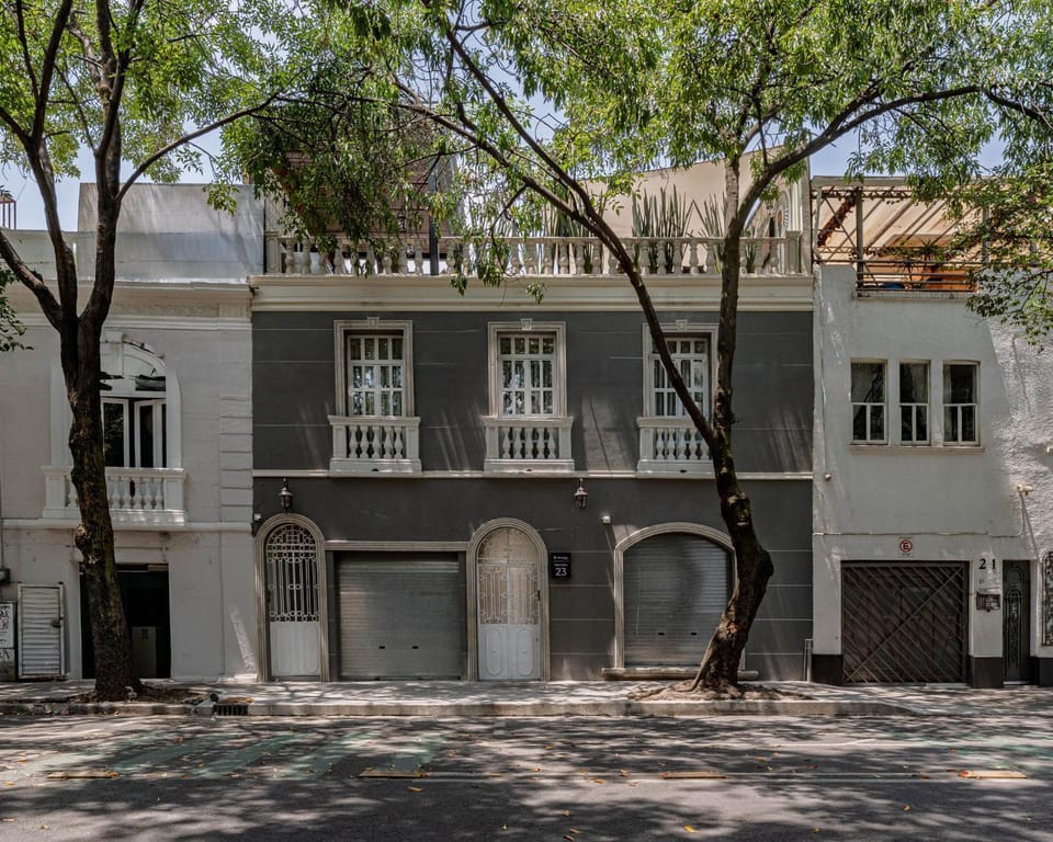 Property building, Day, Neighbourhood, Street view, Location