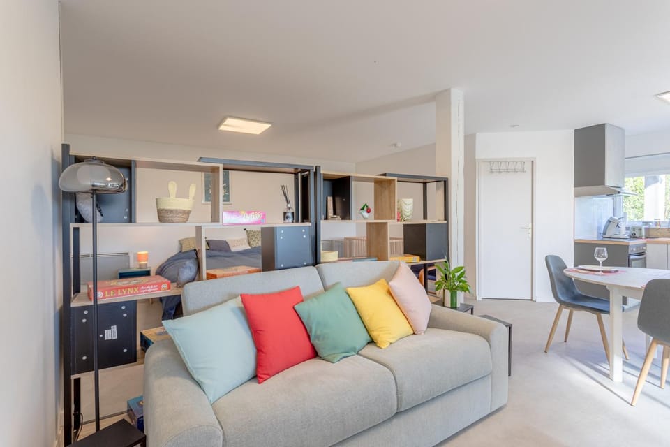 Property building, Living room
