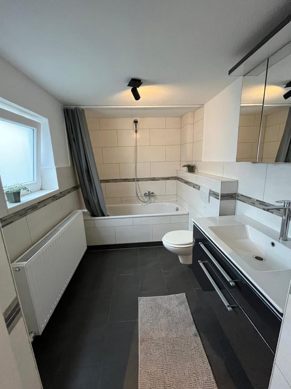Bathroom, Bath