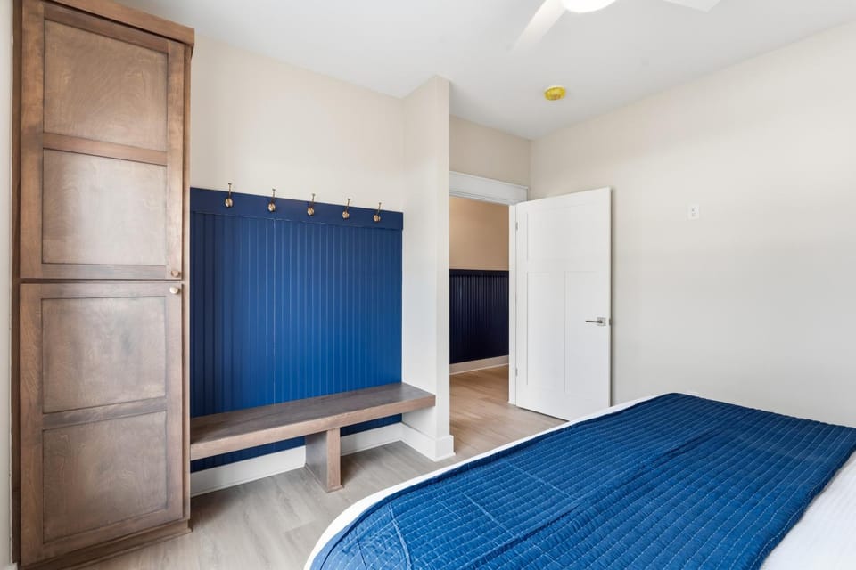 Bed, Bedroom, furniture, wardrobe