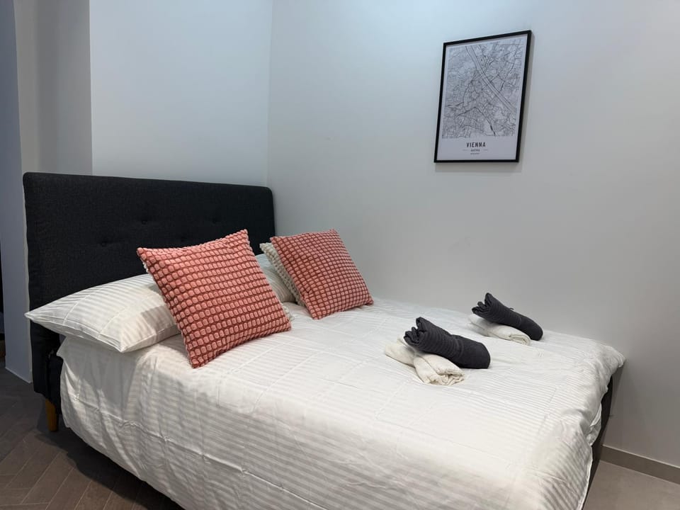 Central Renovated Premium Apartment with Free Parking Apartment in Vienna