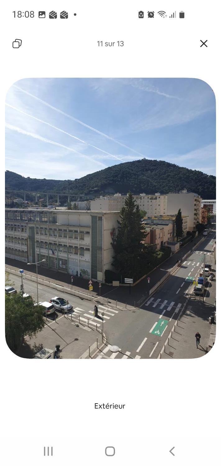 Chambre a louer Vacation rental in 06340 La Trinité, France