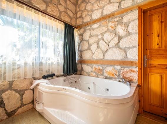 Honeymoon villa with sea view Villa in Kalkan Belediyesi