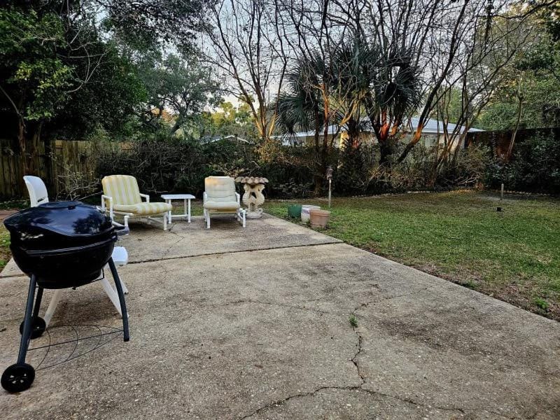 Cozy Pet friendly home near the beaches and shopping House in Gulf Breeze
