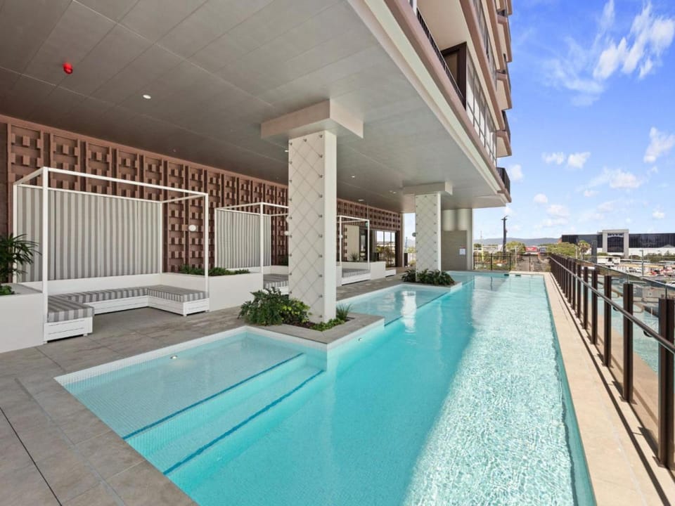 Ocean Whisper Two Bedroom Escape at Mermaid Beach Apartment in Mermaid Beach