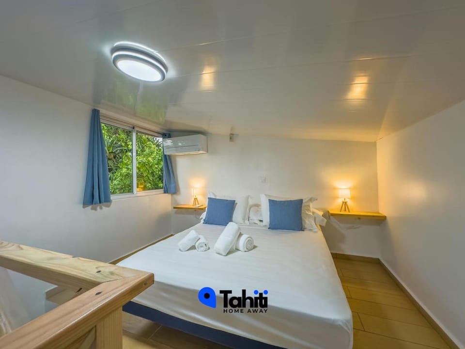 Moorea Temae Surf Tiny House Apartment in Moorea-Maiao