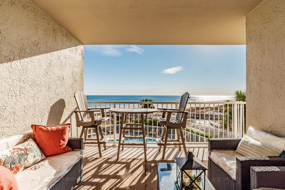 Breathtaking views of the Gulf Apartment in Orange Beach