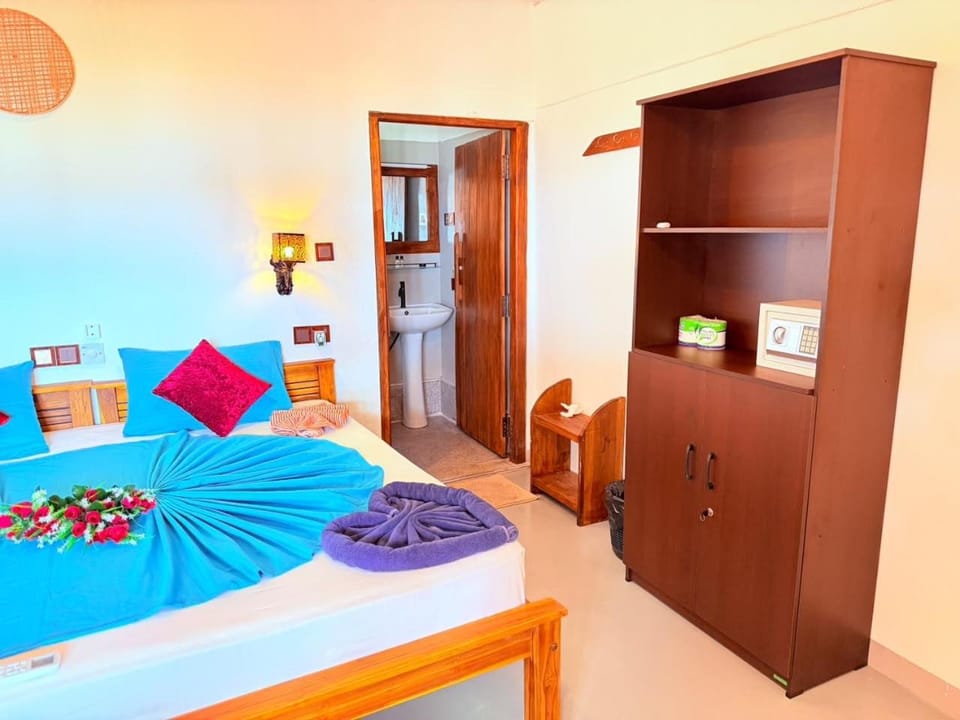 Bed, Bedroom, wardrobe