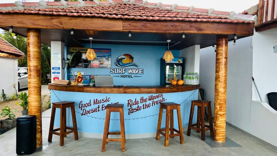 Property logo or sign, Lounge or bar, Food and drinks, Logo/Certificate/Sign, Drinks