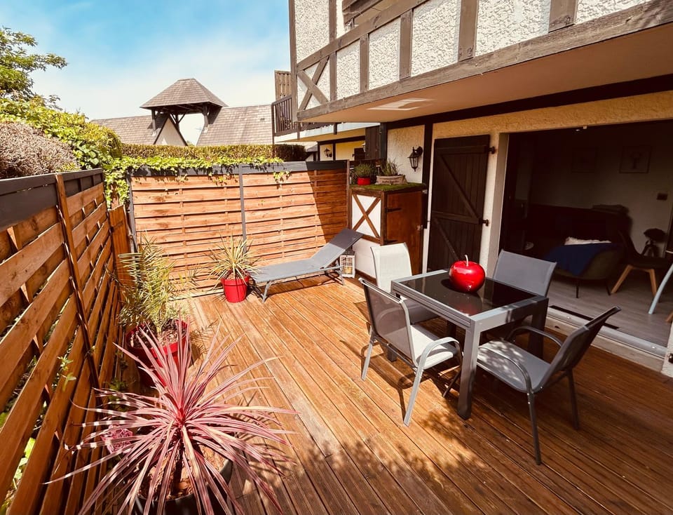 Patio, Balcony/Terrace