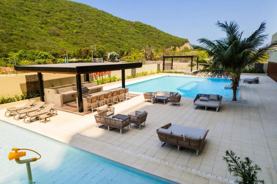 Day, Natural landscape, Mountain view, Swimming pool, sunbed