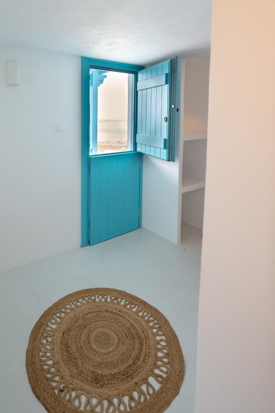 Silver Lining Apartment in Santorini