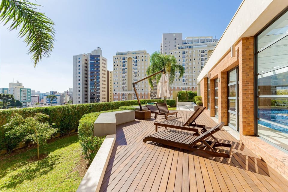 Zen - Área nobre, garagem, piscina aquecida i73A Apartment in Curitiba