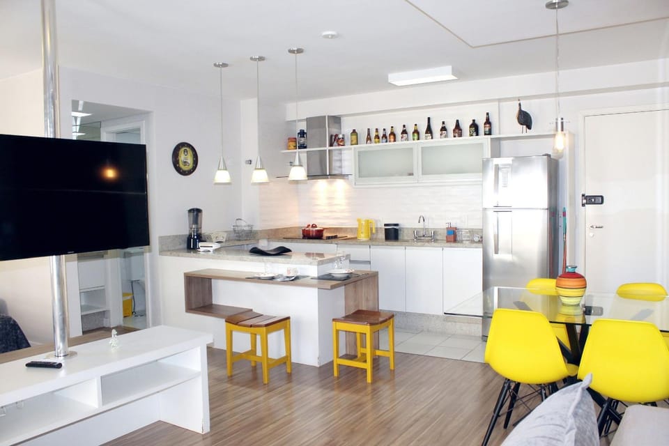 Kitchen or kitchenette, Living room, Dining area