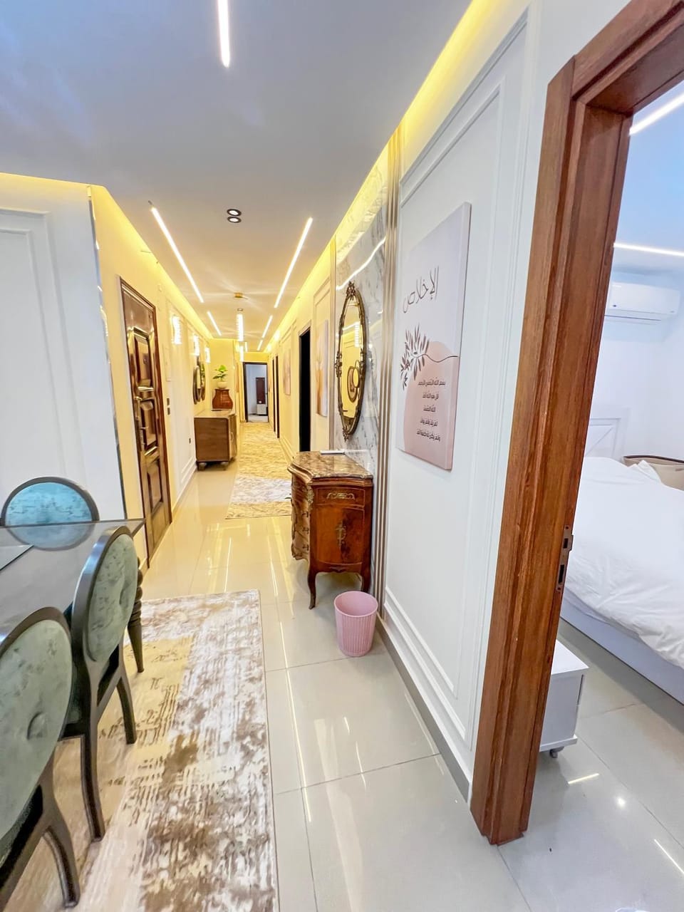 fully furnished Room within luxurious hotel apartment in Nasr city , cairo Bed and Breakfast in New Cairo City