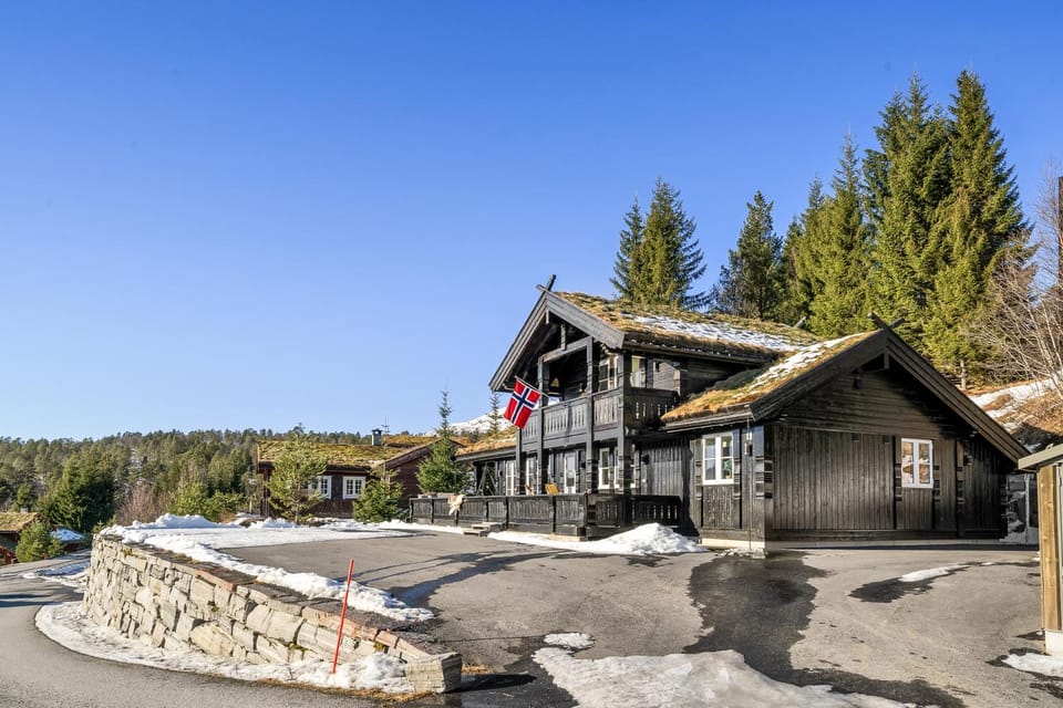 Stryn Mountain Lodge with seaview, near Geiranger House in Vestland