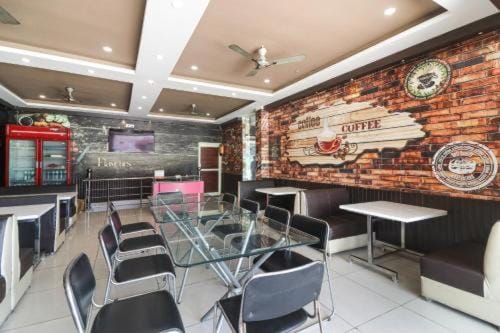 Hotel Oasis international Hotel in Uttarakhand