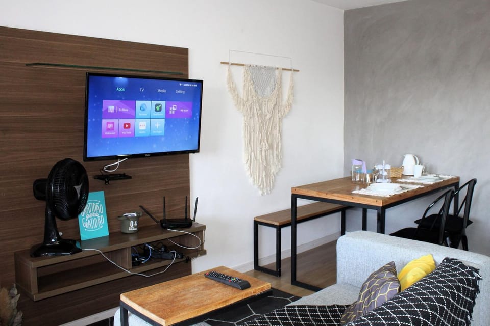 TV and multimedia, Living room, Dining area
