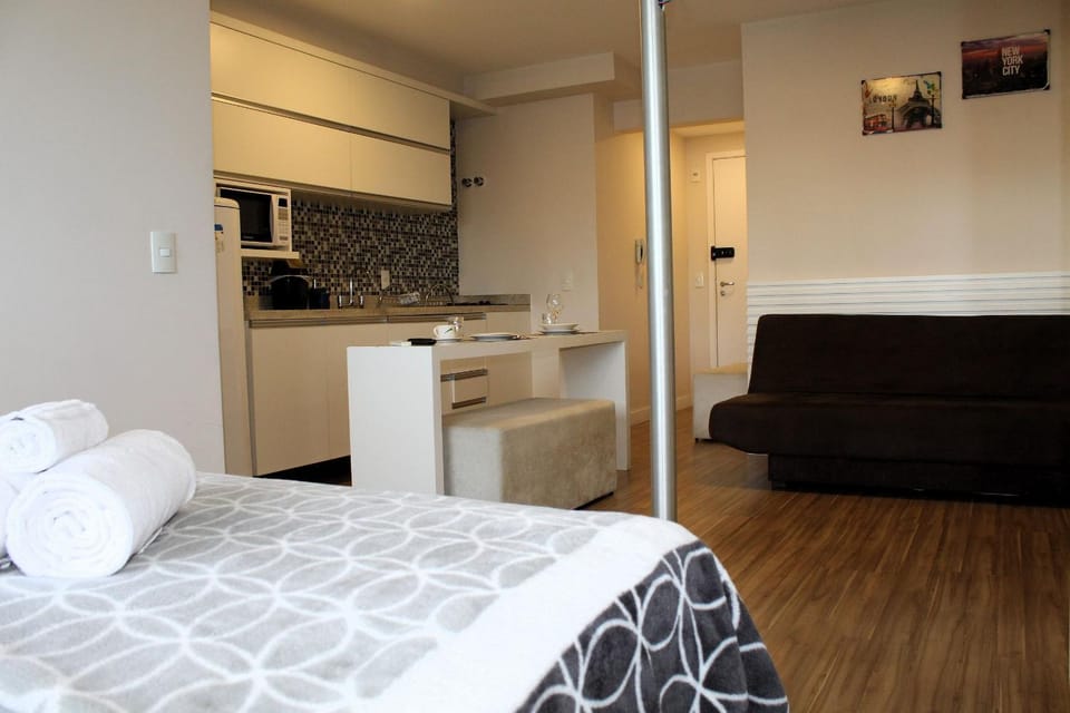 Bed, Living room