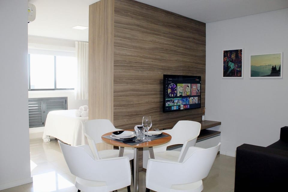 TV and multimedia, Living room, Dining area