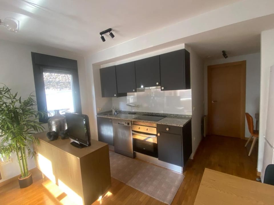 R2R - Molinón Estudio - 1A170 Apartment in Gijón