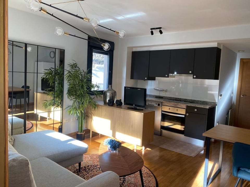 R2R - Molinón Estudio - 1A170 Apartment in Gijón