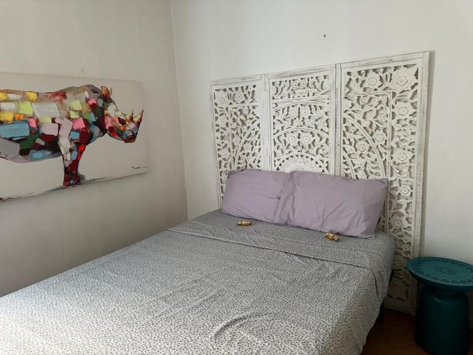 World Travelers Den 15 minutes by Bus to Times Square Apartment in North Bergen