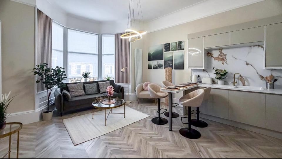 Romantic brand new flat, Glasgow centre Apartment in Glasgow