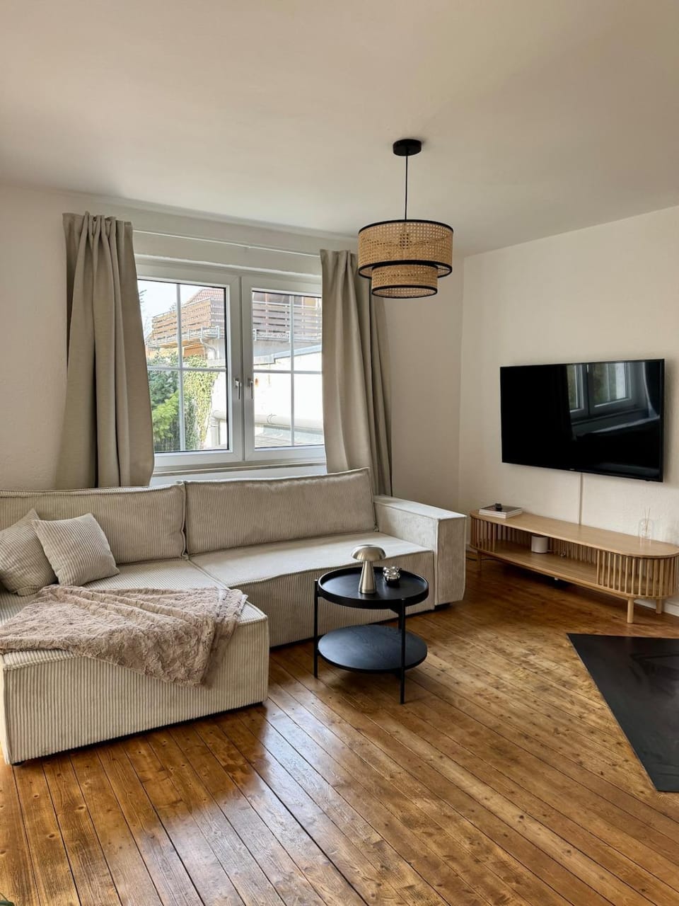 Living room, fireplace